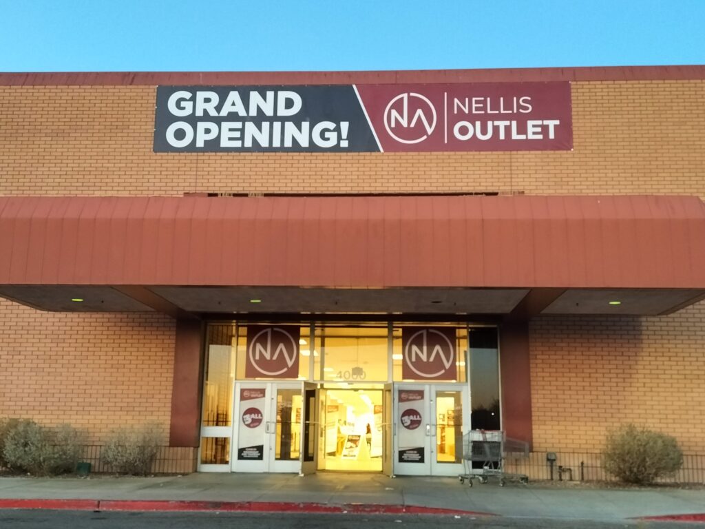 Nellis Auctions Outlet at Meadows Mall Las Vegas